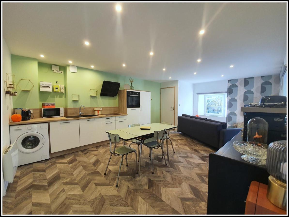 Le Retro Apartment Eloyes Екстериор снимка
